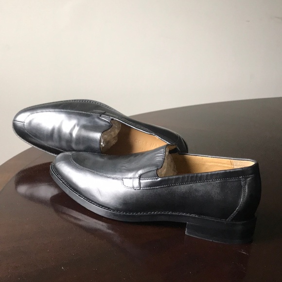 ??Cole Haan Plain front black size 8M Slip On Loafer